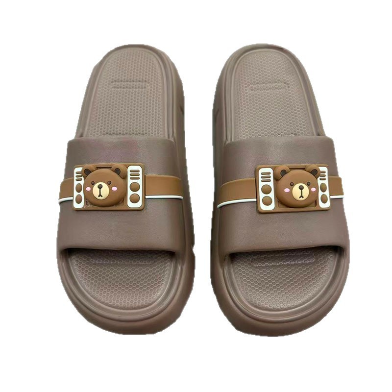 1764895644610577.jpg 雅购特拖鞋