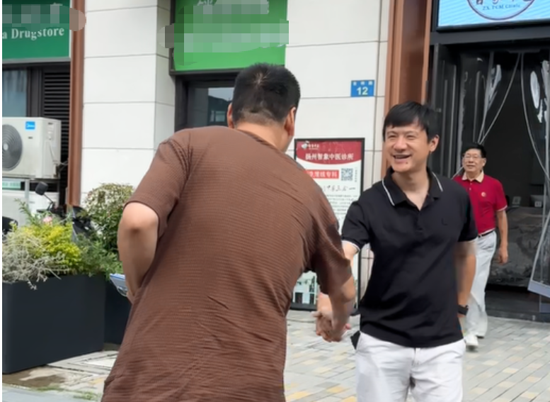 1765004228168824.png 大公鸡报晓