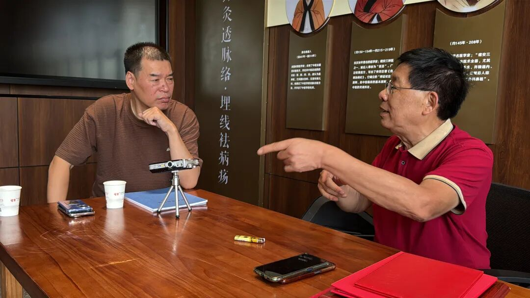 1765005302688053.png 大公鸡报晓