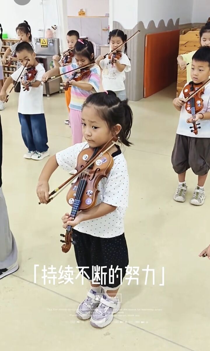 1765081359942518.jpg 琴歌