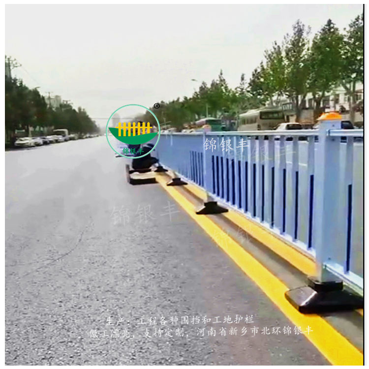 城市道路隔離護欄城市道路護欄開口標市政道路人行道邊欄桿.jpg 城市道路人行道護欄