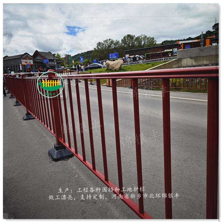 城市道路人行道護欄、兩側市政交通隔 .jpg 金屬蓮花護欄