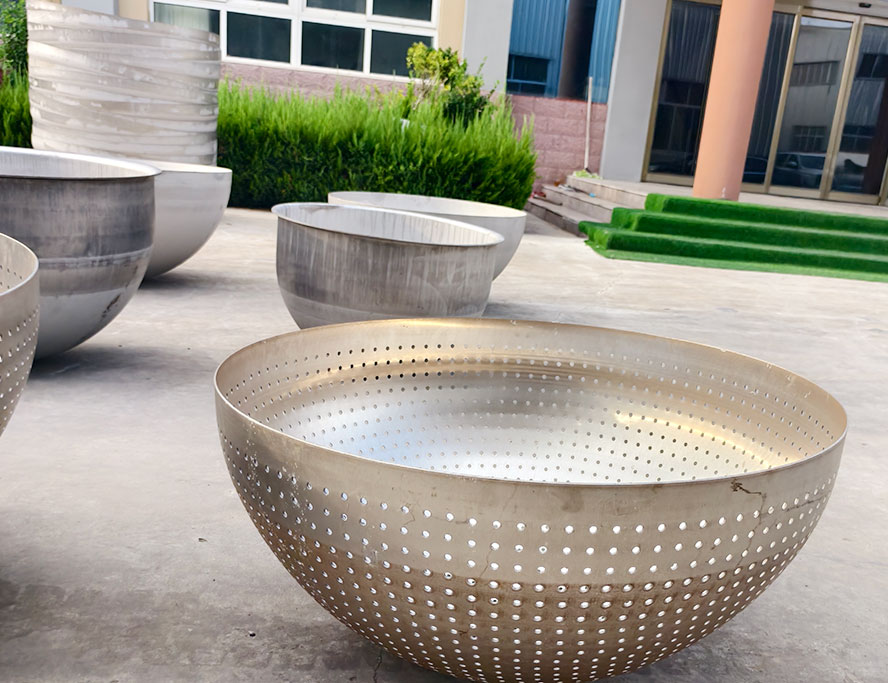 卤煮锅里的吊篮