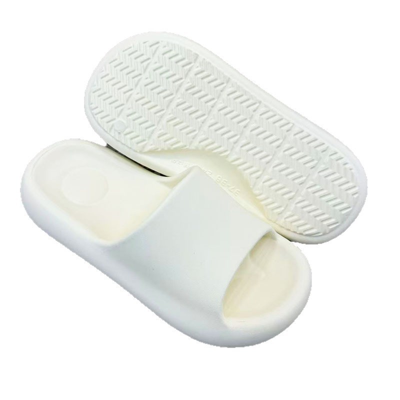 1765263396967239.jpg 雅购特拖鞋