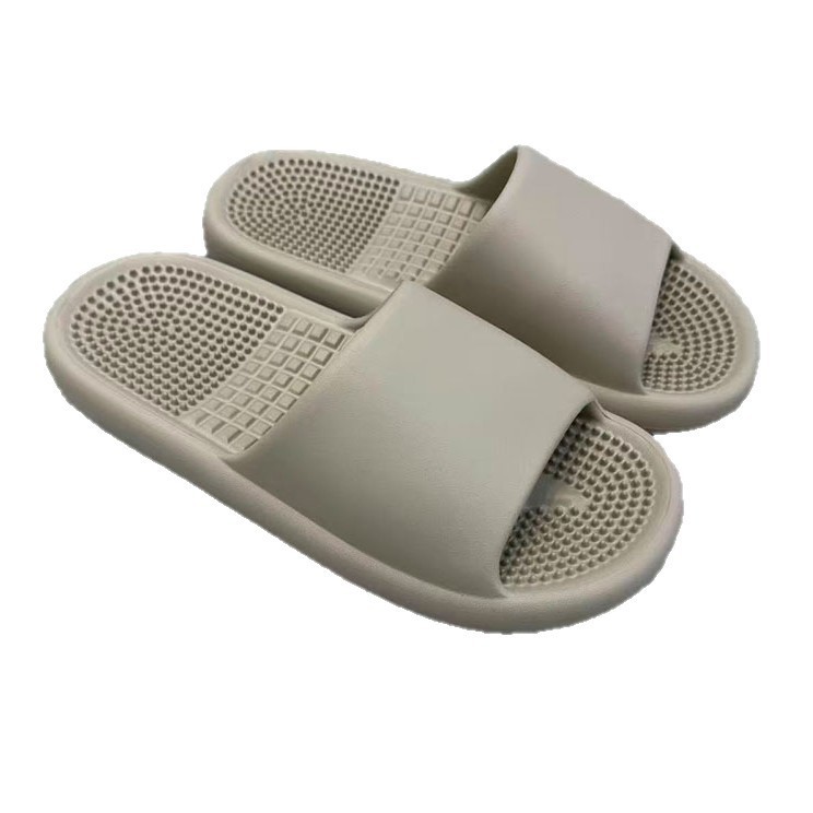 1765264852472579.jpg 雅购特拖鞋