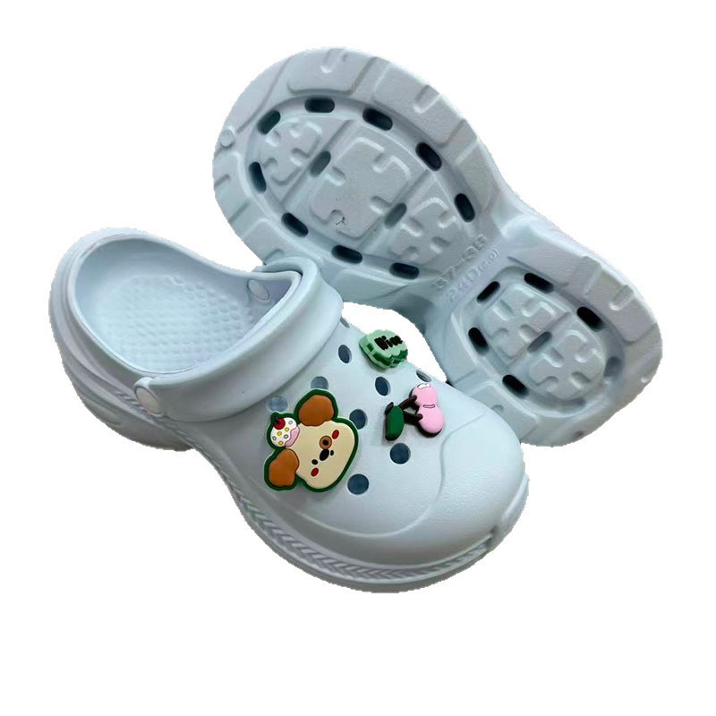 1765273399297720.jpg 雅购特拖鞋