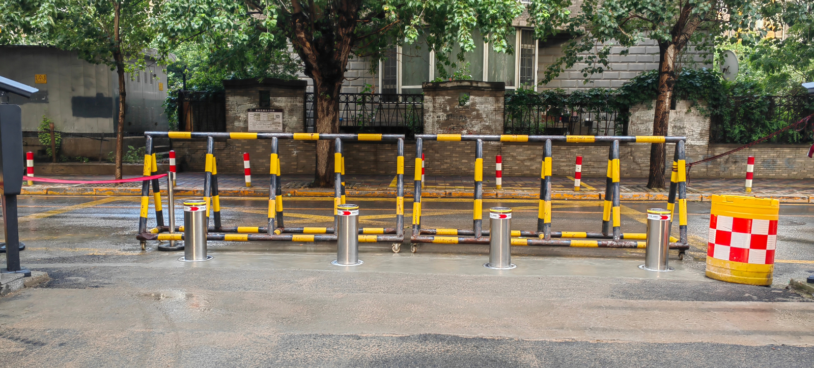 1765350719947331.jpg 沈阳升降柱厂家