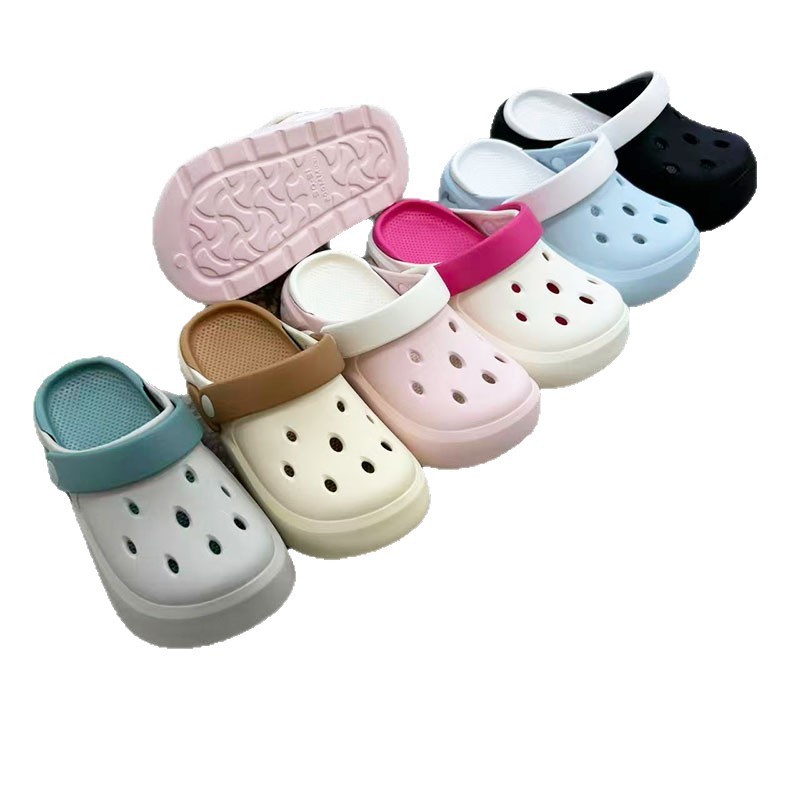 1765358638623065.jpg 雅购特拖鞋