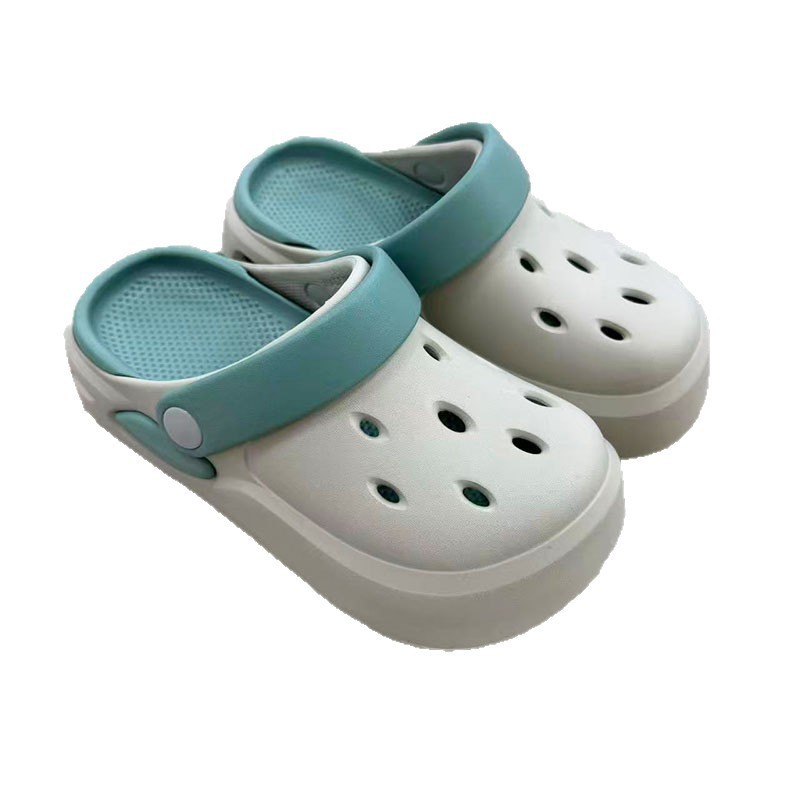 1765358650798985.jpg 雅购特拖鞋