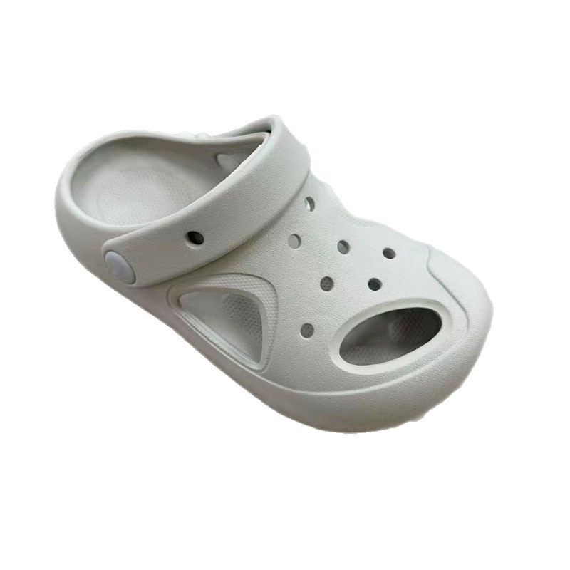 1765359130600373.jpg 雅购特拖鞋