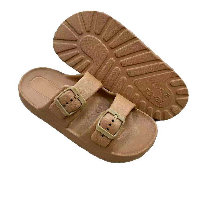 1765359331323513.jpg 雅购特拖鞋