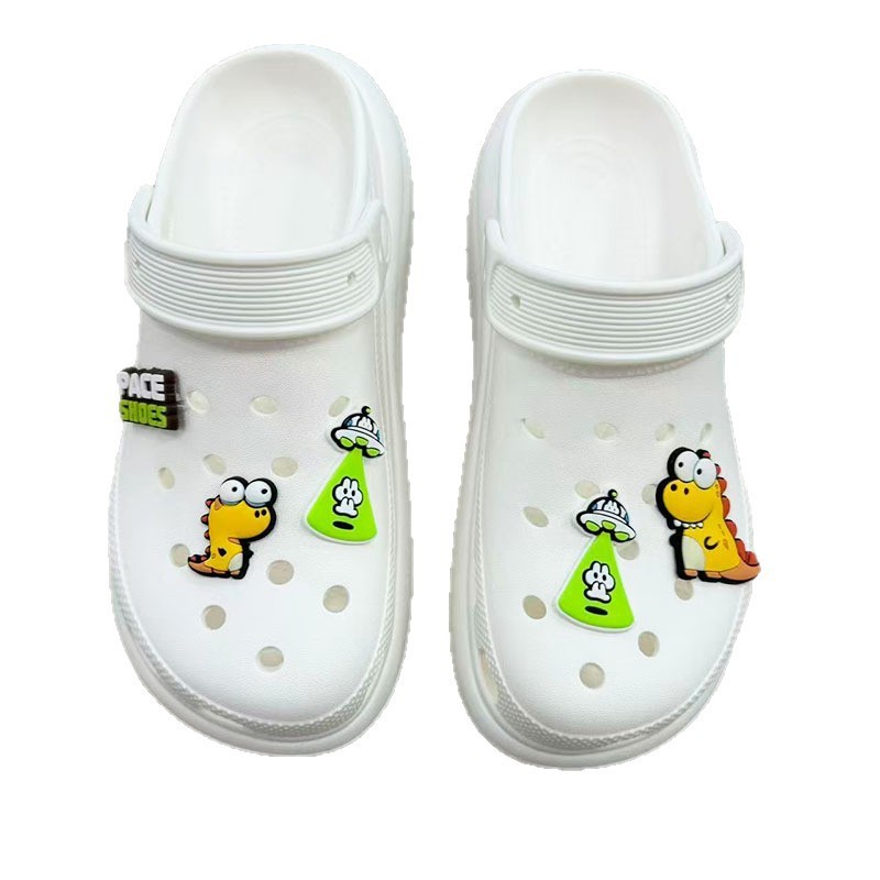 1765359878322101.jpg 雅购特拖鞋