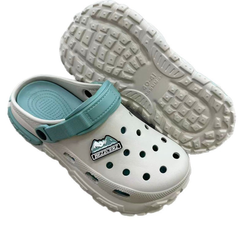 1765360547682884.jpg 雅购特拖鞋