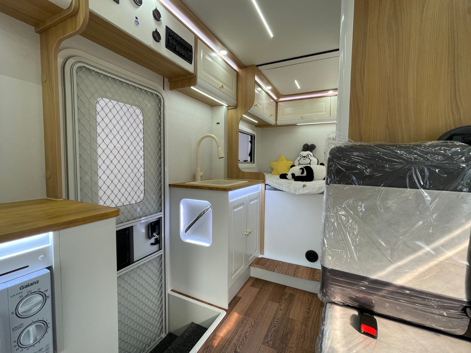 1765422922941925.jpg Foton Omax C-type RV