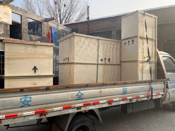 1765441298510185.jpg 气密封设备