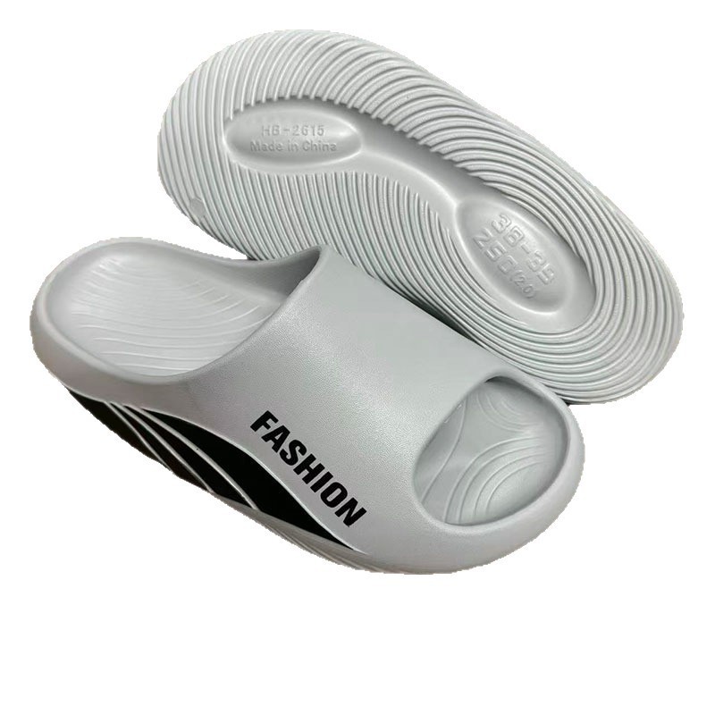 1765445813459832.jpg 雅购特拖鞋