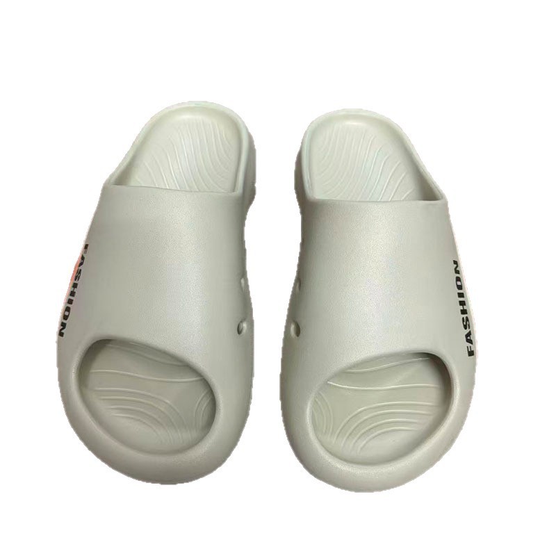 1765445829715639.jpg 雅购特拖鞋