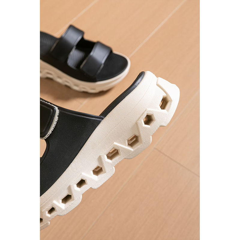 1765502926638088.jpg 雅购特拖鞋