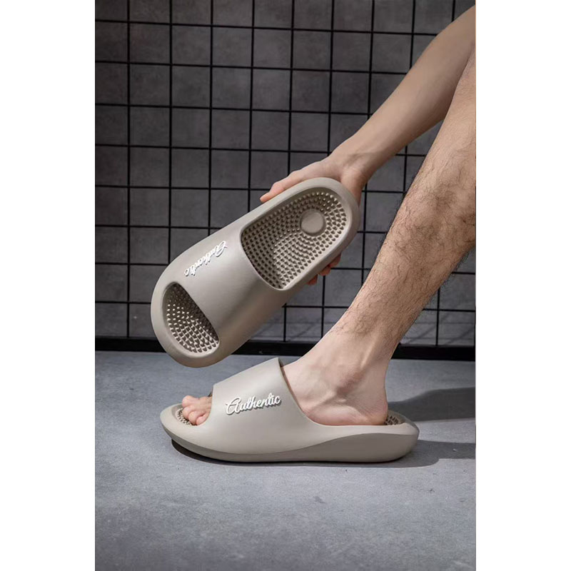 1765505404492795.jpg 雅购特拖鞋