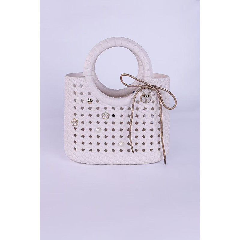 1765524787435080.jpg 雅购特拖鞋