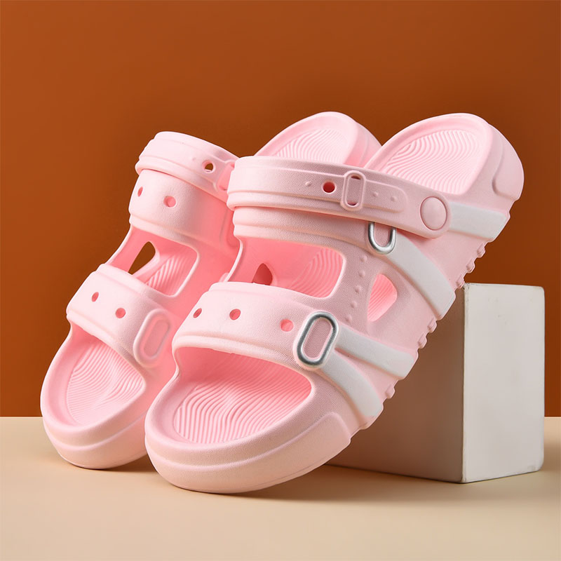 1765616189845184.jpg 雅购特拖鞋