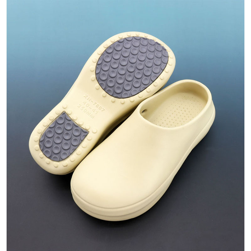 1765760274746241.jpg 雅购特拖鞋