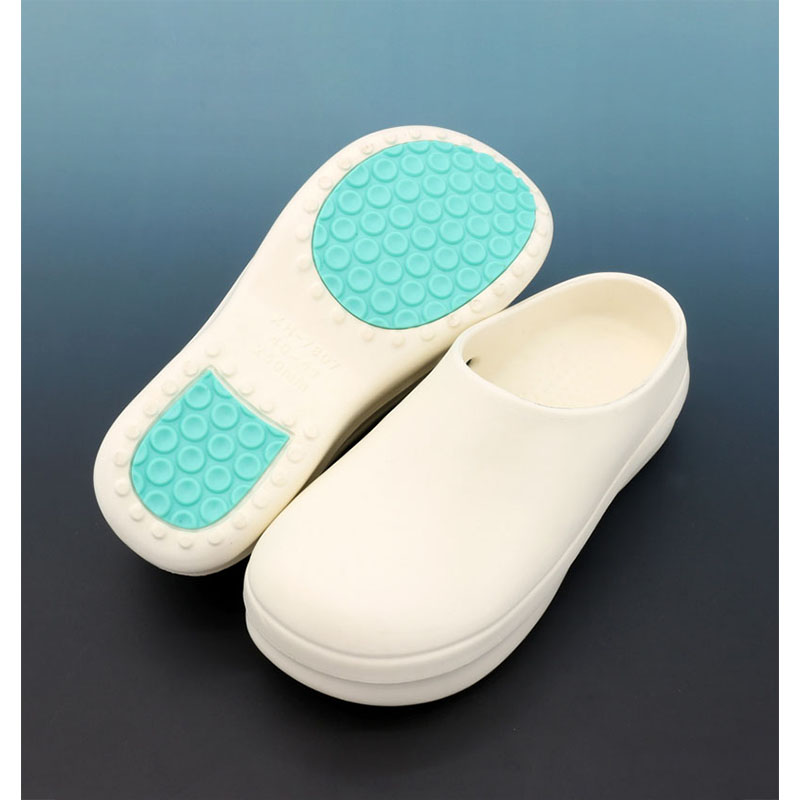 1765760274834807.jpg 雅购特拖鞋