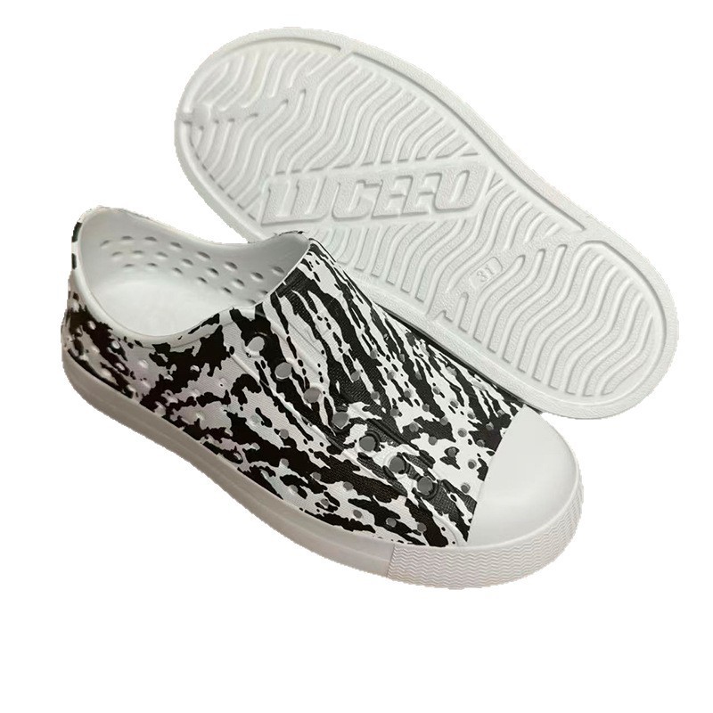 1765779068509431.jpg 雅购特拖鞋