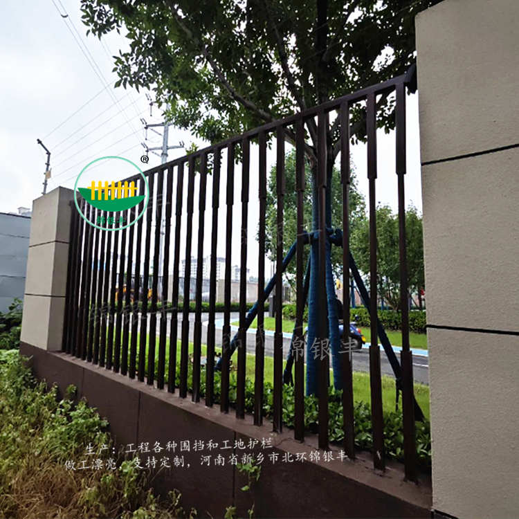 中式铁艺围墙护栏.jpg 围墙护栏