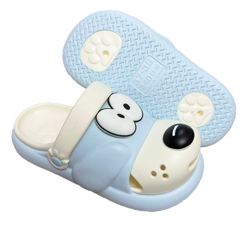 1765935423948096.jpg 雅购特拖鞋