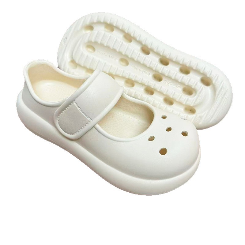 1765938812347549.jpg 雅购特拖鞋