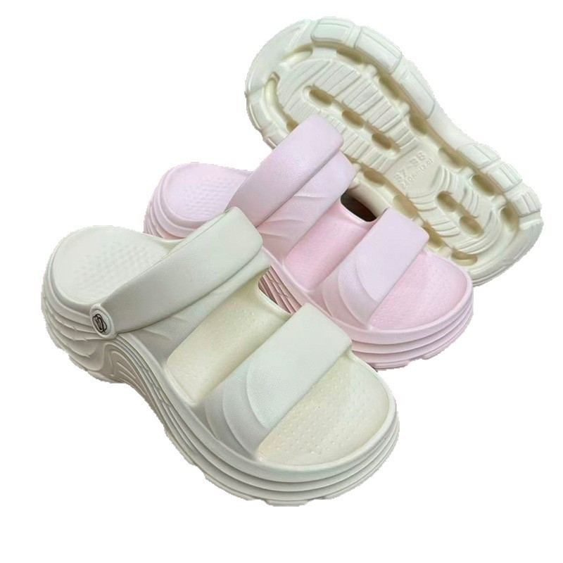 1766036075696267.jpg 雅购特拖鞋