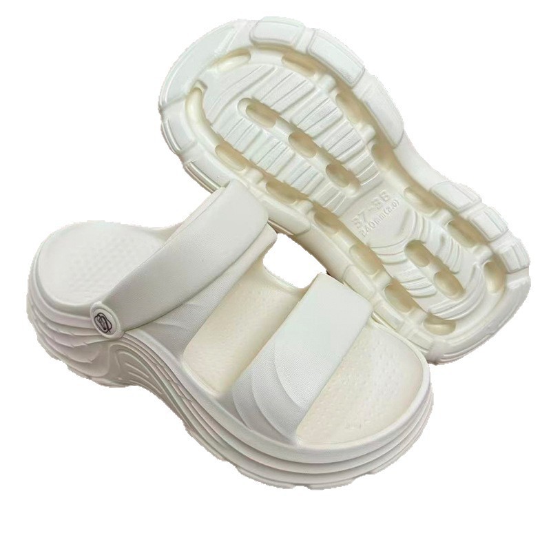 1766036087358924.jpg 雅购特拖鞋