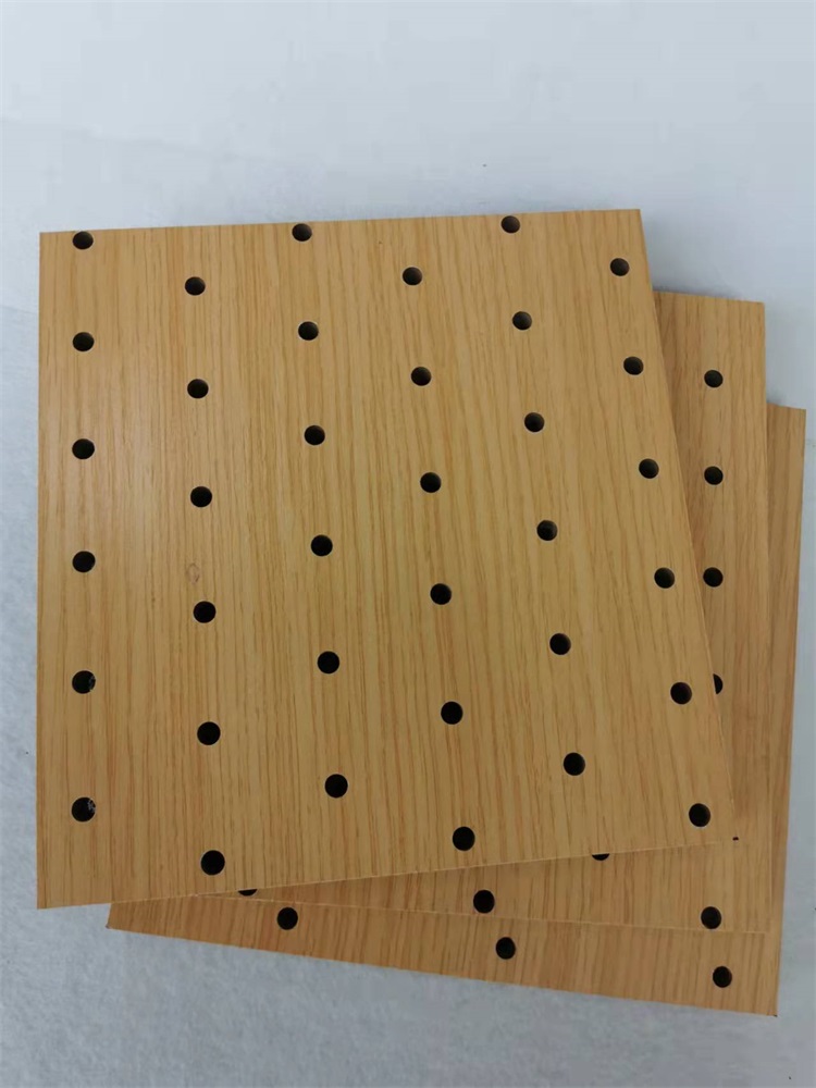 穿孔吸音板