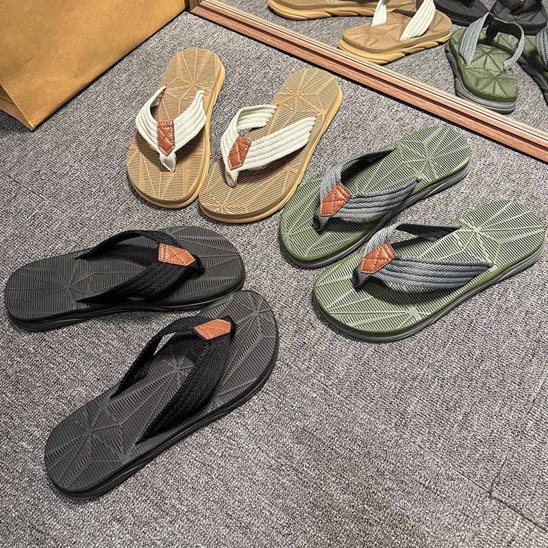 1766218847374957.jpg 雅购特拖鞋