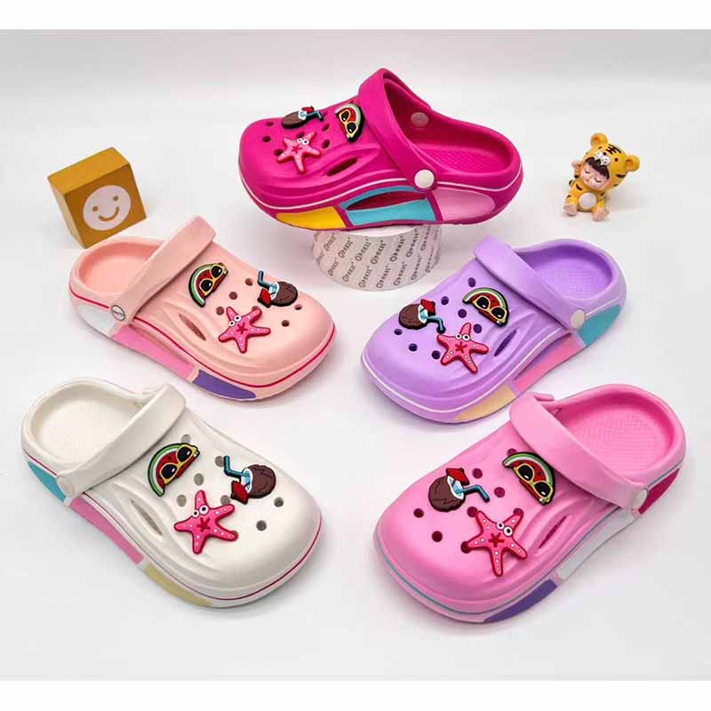 1766387495814536.jpg 雅购特拖鞋