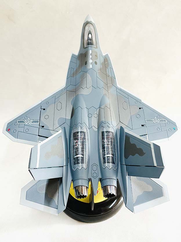 1766558614368919.jpg 1:30圆盘底座歼35模型