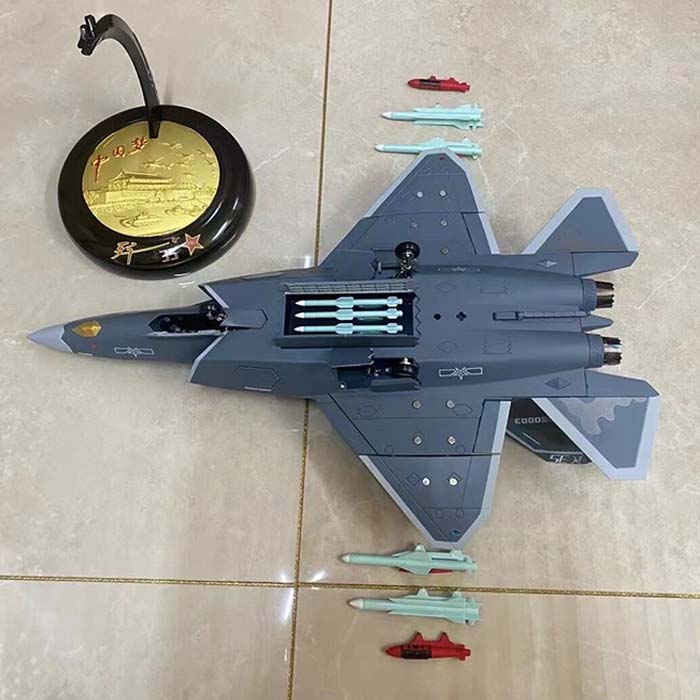 1766558628147850.jpg 1:30圆盘底座歼35模型