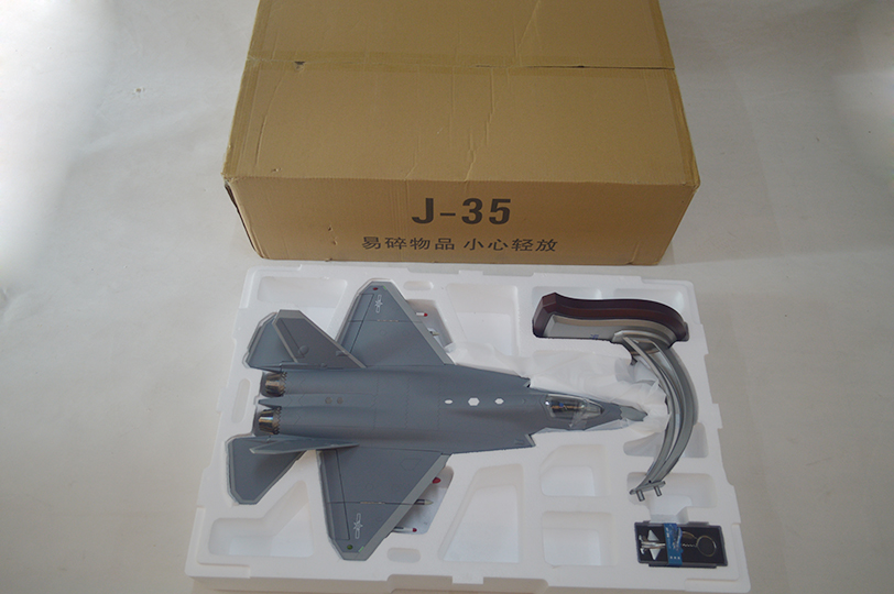1:24歼35舰载战斗机模型