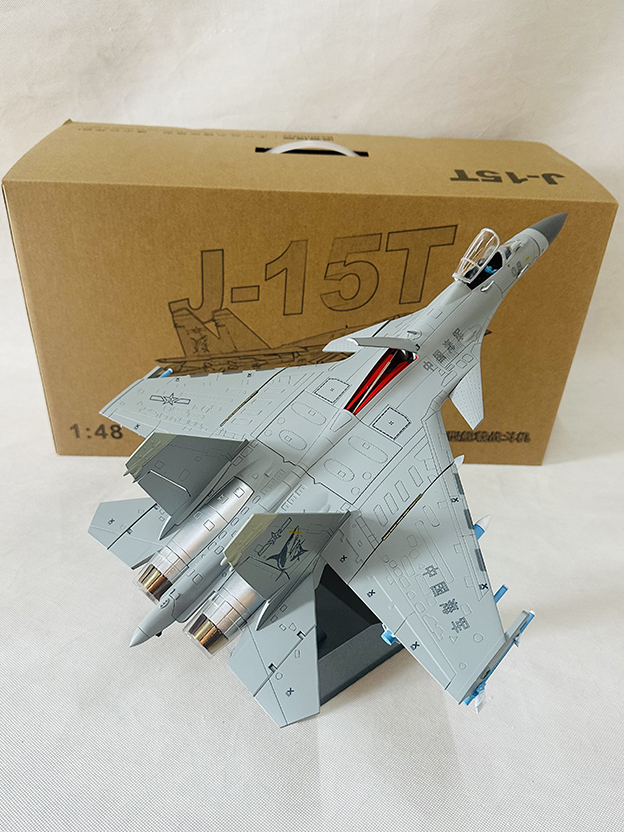 1:48 歼15T 重型舰载战斗机模型