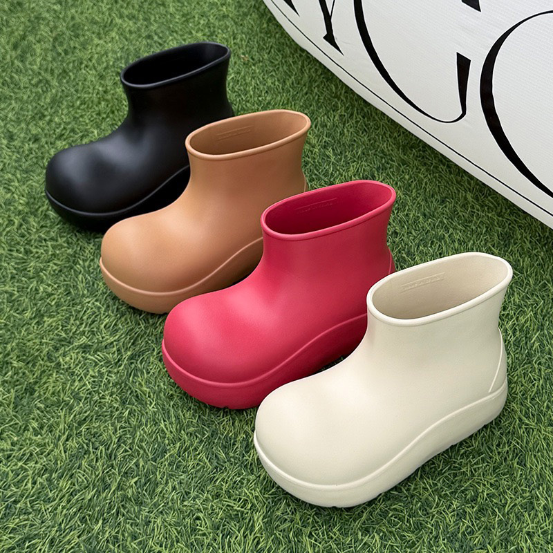 1766814382342767.jpg 雅购特拖鞋