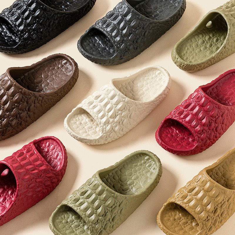 1766816269542065.jpg 雅购特拖鞋