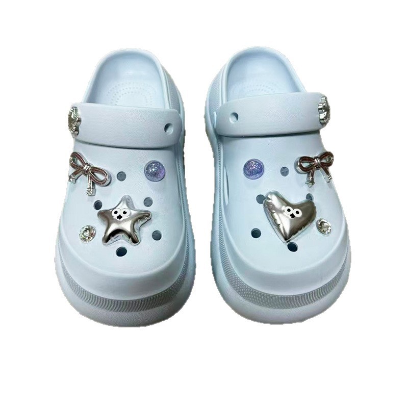 1766977519338477.jpg 雅购特拖鞋