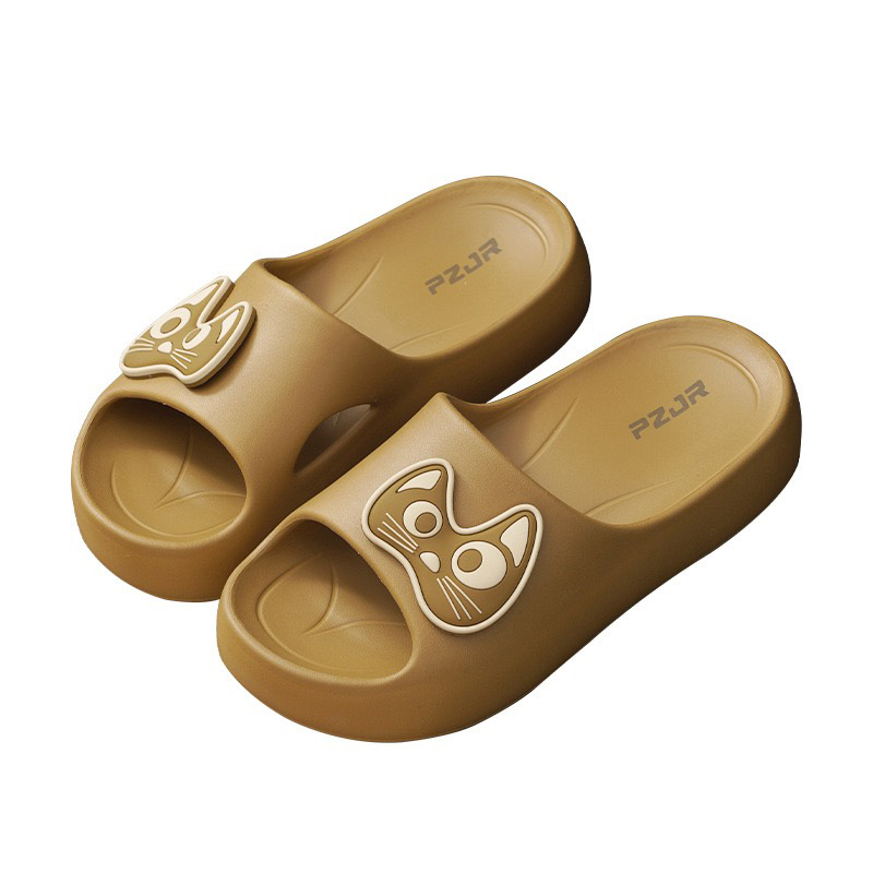 1767001873389980.jpg 雅购特拖鞋