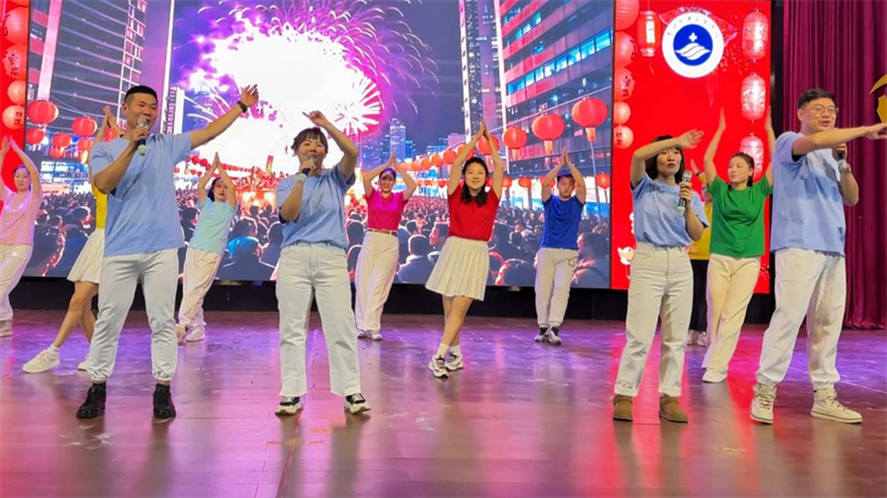 营口渤海卫生学校