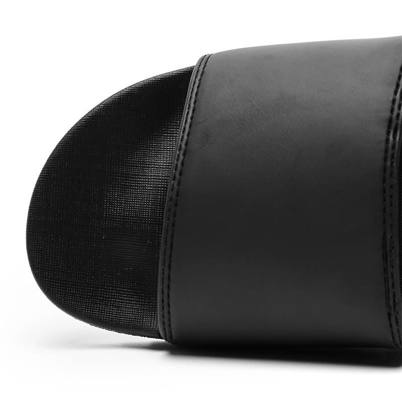 1767164454742744.jpg 雅购特拖鞋