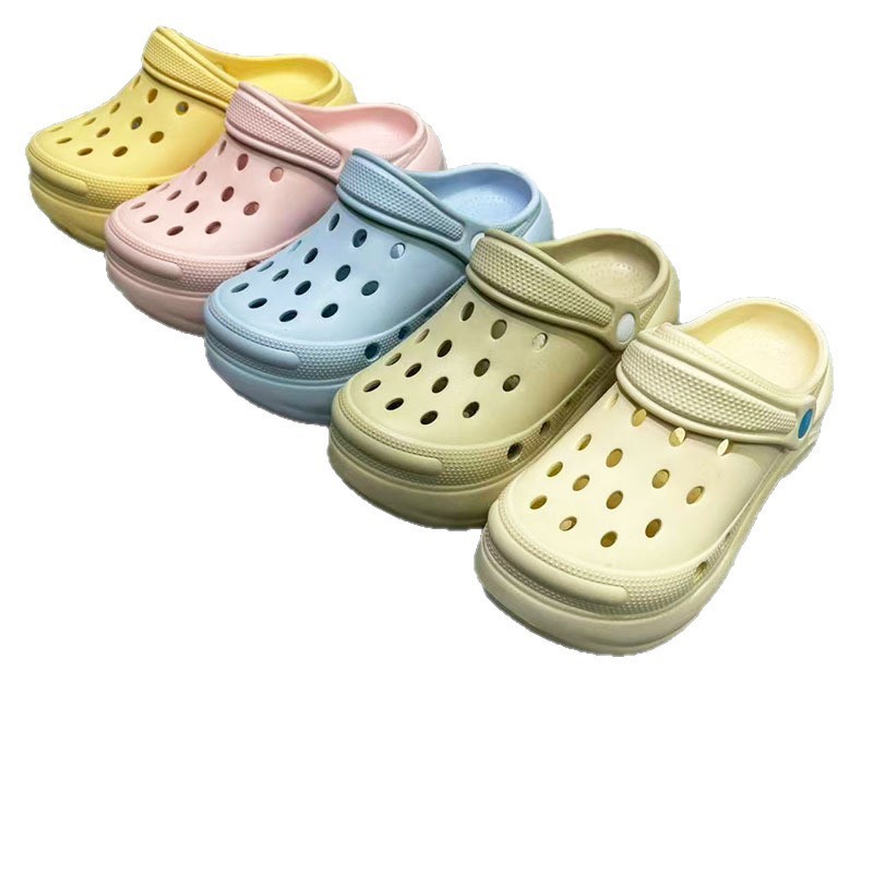 1767412753166656.jpg 雅购特拖鞋