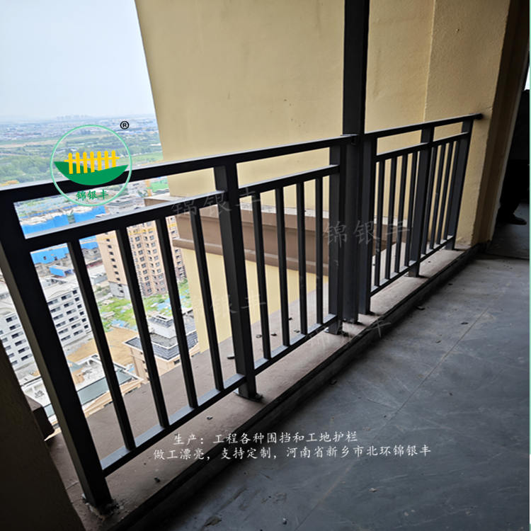 锌钢阳台栏杆.jpg 阳台护栏