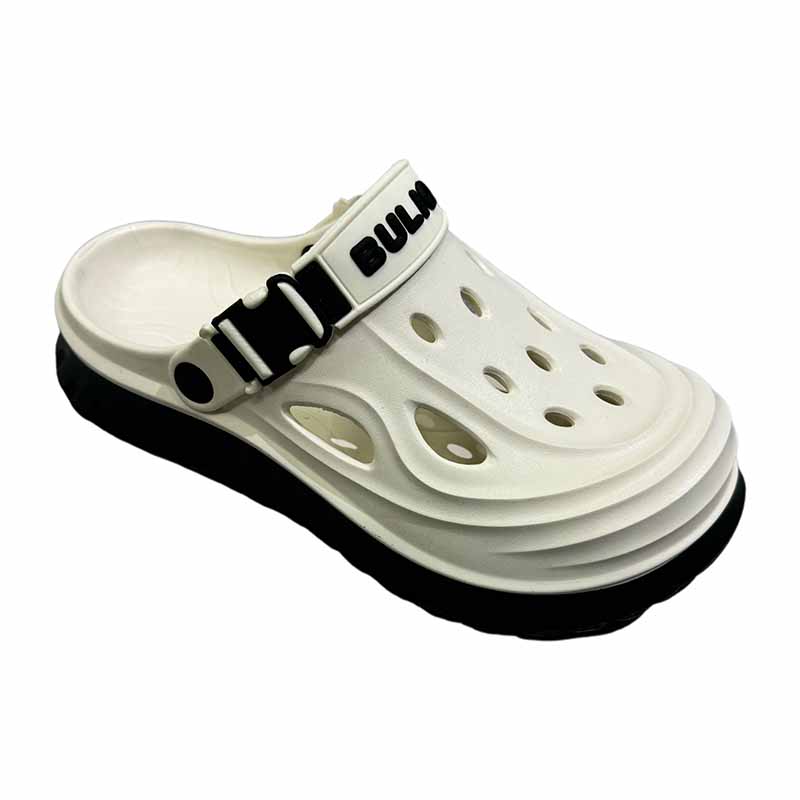 1767428222832576.jpg 雅购特拖鞋