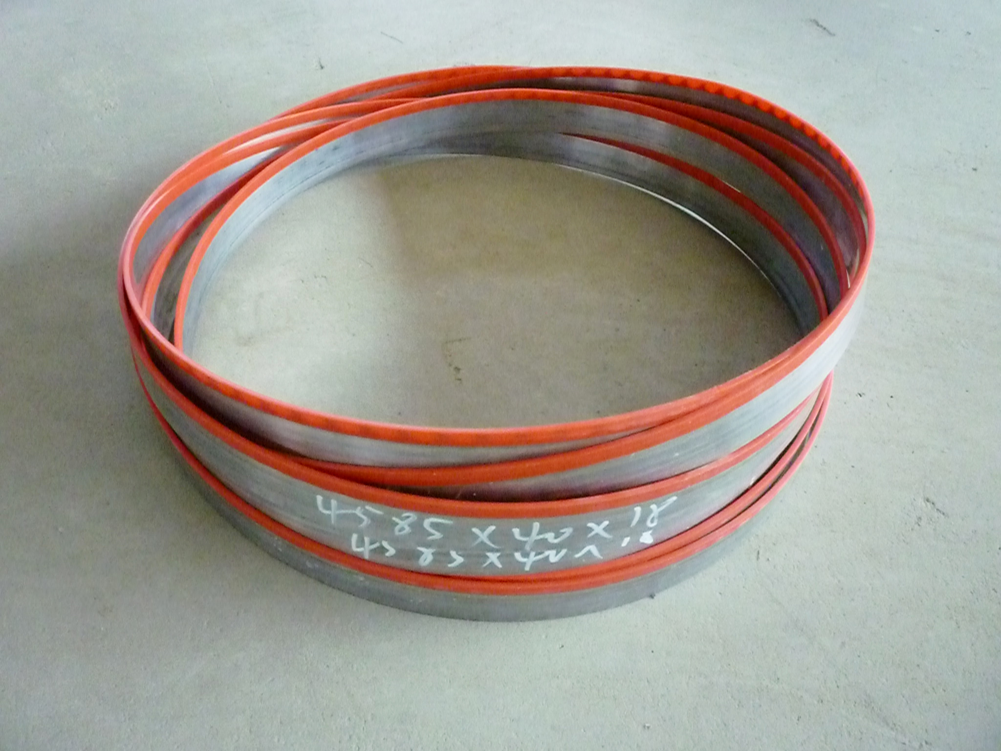 司太立合金带锯条